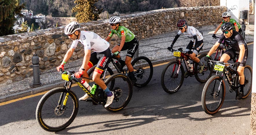 FISCHER Y MURILLO (EXTREMADURA-ECOPILAS) OCTAVAS EN LA PRIMERA ETAPA GRANADINA DE ABR