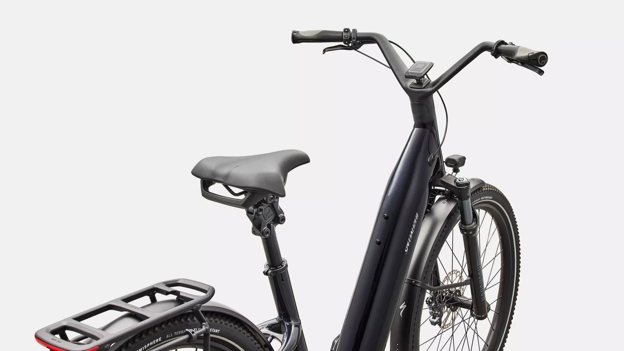 90426-21_COMO-50-IGH-METDKNVY-SILDST_D1-POV